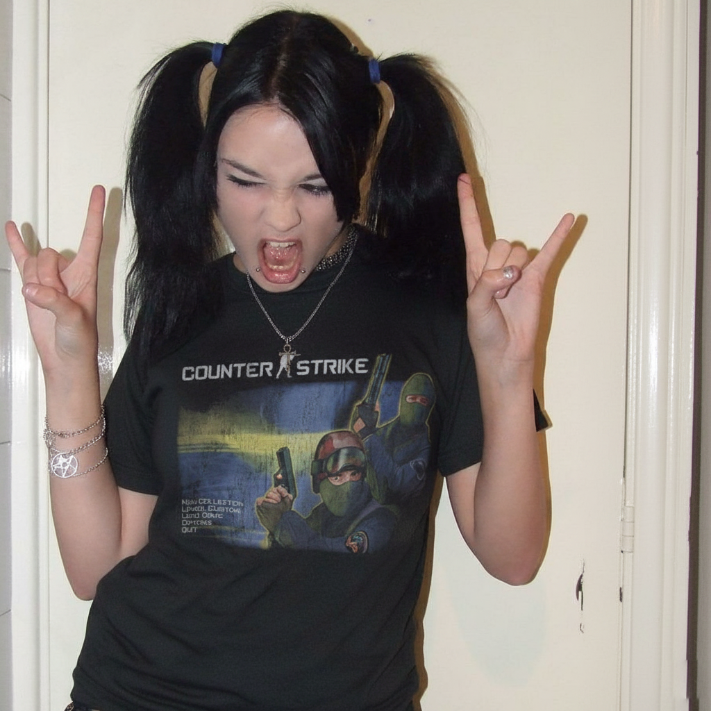 Counter-Strike 1.6 Vintage T-Shirt